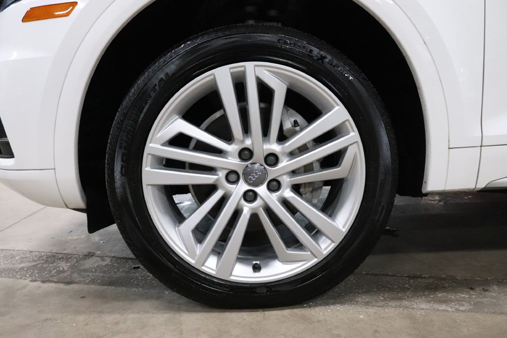 2020 Audi Q5 Image 33