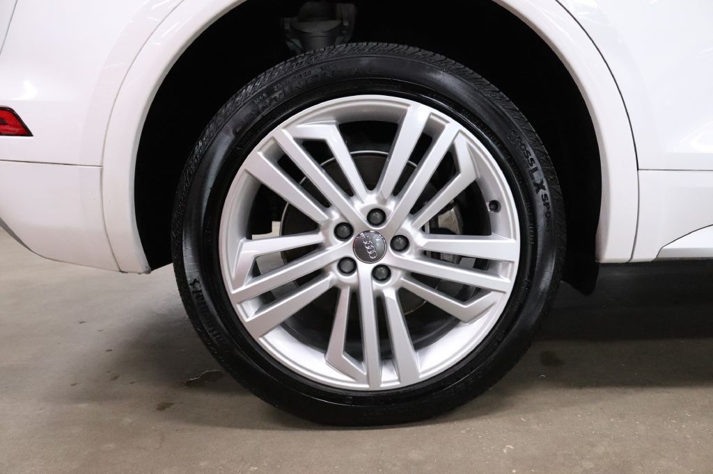 2020 Audi Q5 Image 35