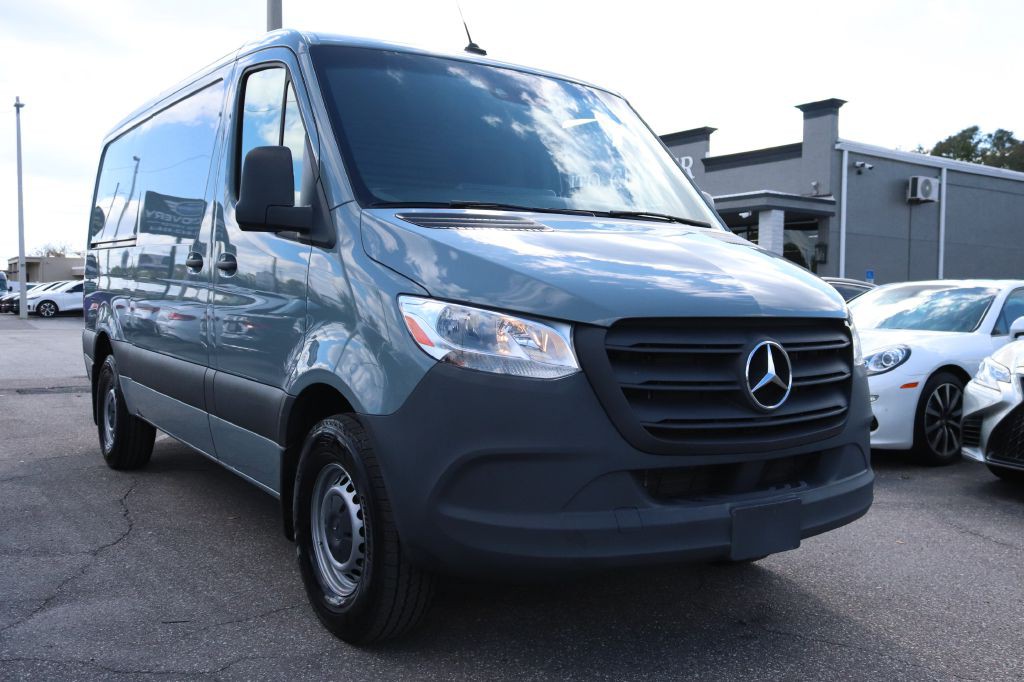 2024 Mercedes-Benz Sprinter Image 6
