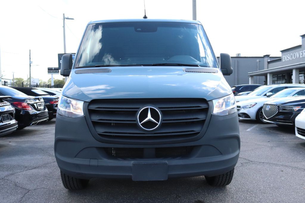 2024 Mercedes-Benz Sprinter Image 7