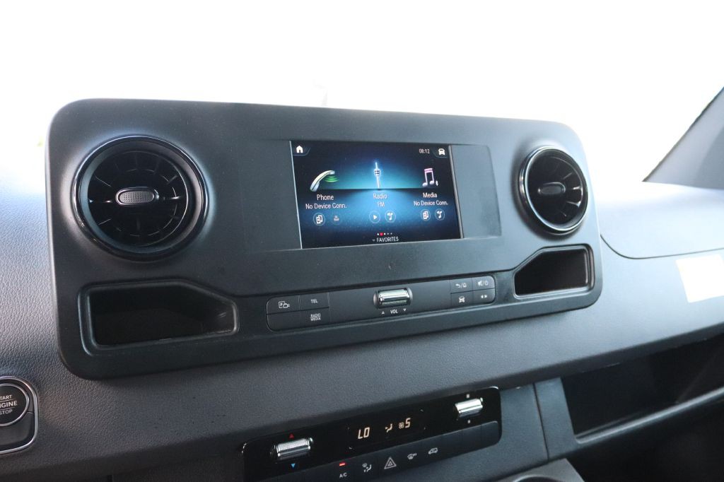 2024 Mercedes-Benz Sprinter Image 15