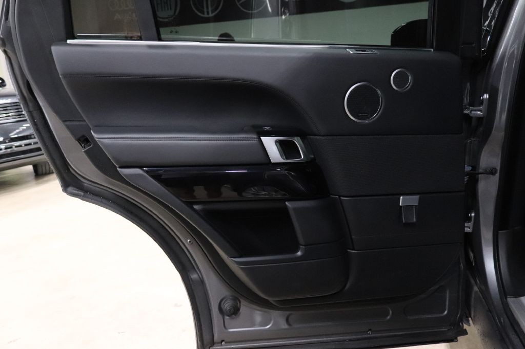 2016 Land Rover Range Rover Image 20