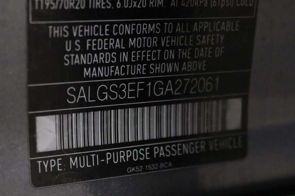 2016 Land Rover Range Rover Image 37