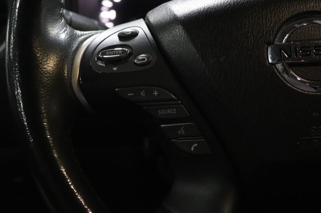 2020 Nissan Pathfinder Image 12