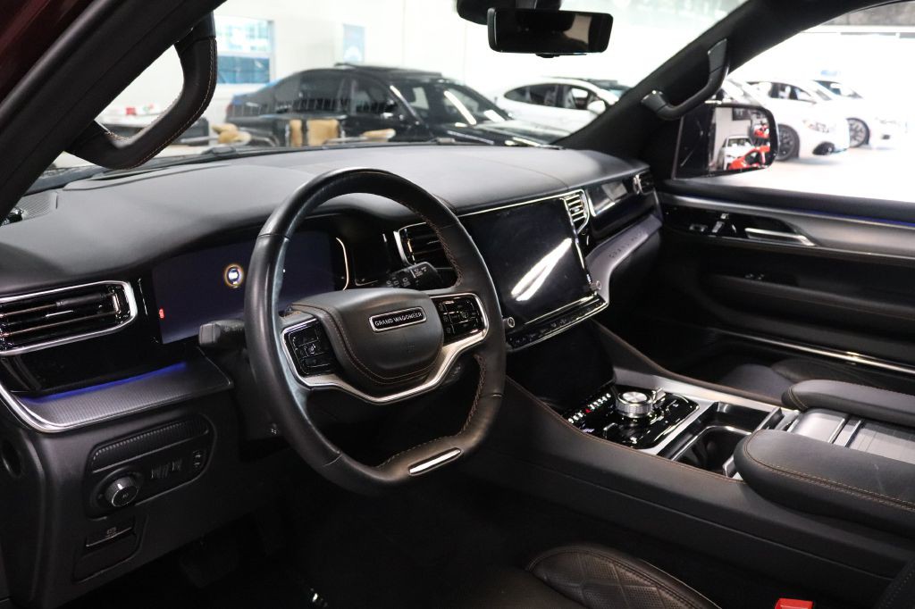 2023 Jeep Grand Cherokee Image 13