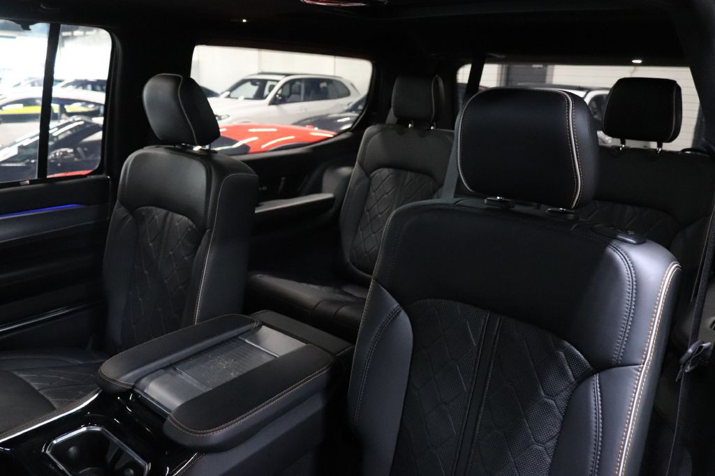 2023 Jeep Grand Cherokee Image 16