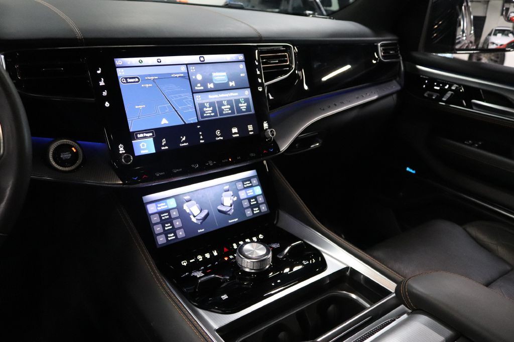 2023 Jeep Grand Cherokee Image 32