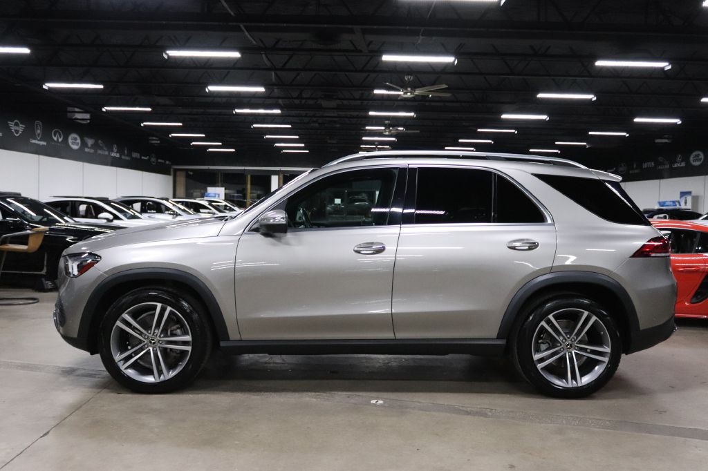 2022 Mercedes-Benz GLE-Class Image 2