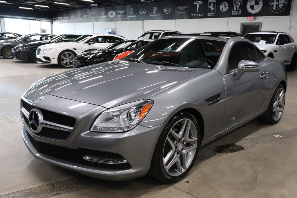 2015 Mercedes-Benz SLK-Class Image 1