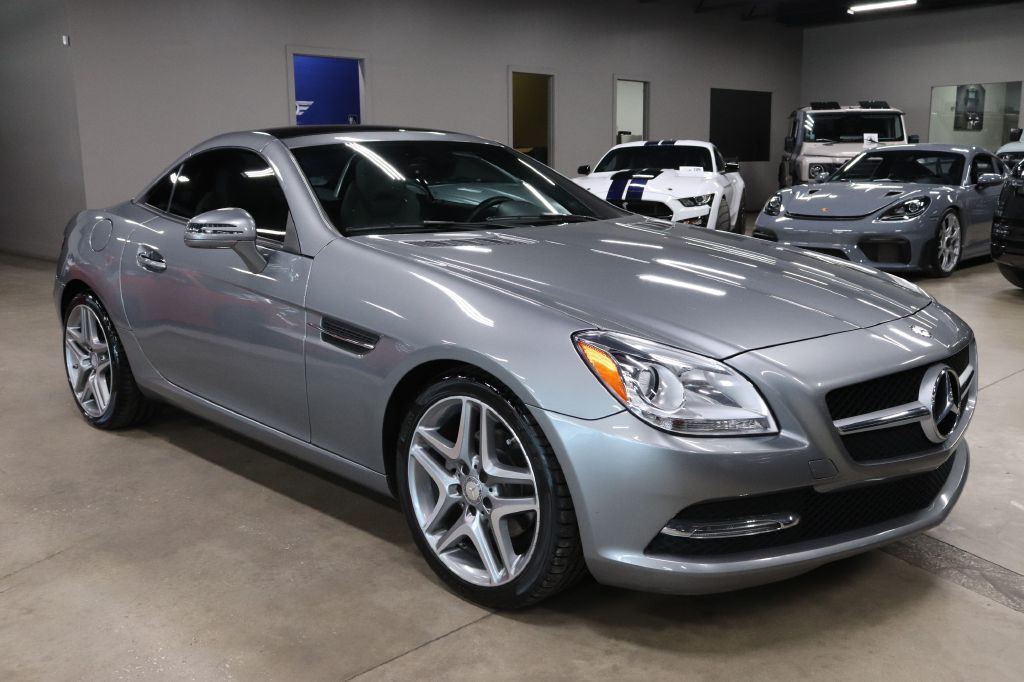 2015 Mercedes-Benz SLK-Class Image 14