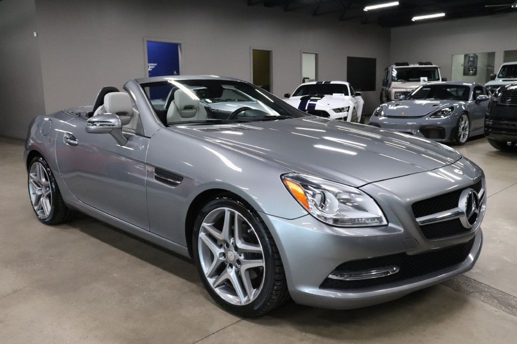 2015 Mercedes-Benz SLK-Class Image 15
