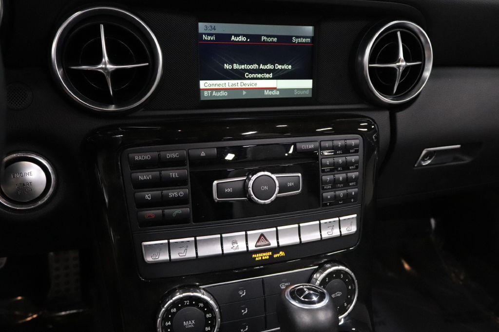 2015 Mercedes-Benz SLK-Class Image 31