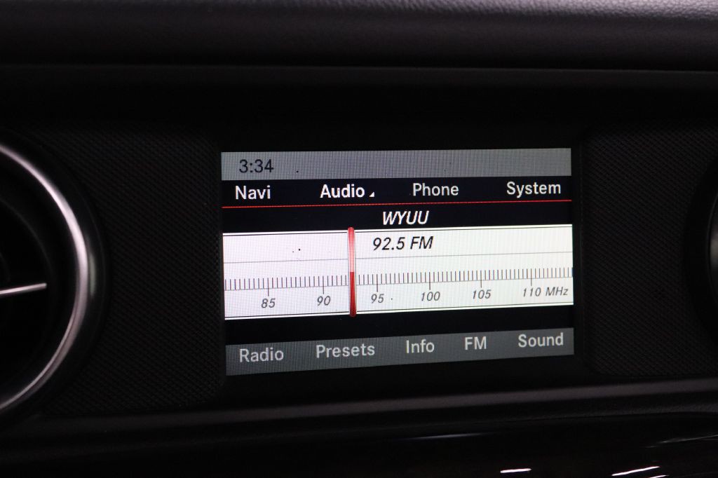 2015 Mercedes-Benz SLK-Class Image 32