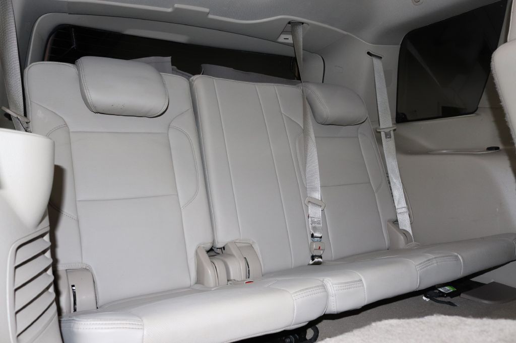 2019 GMC Yukon Image 32