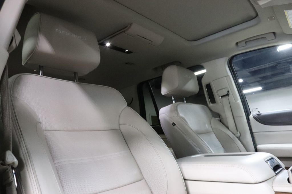 2019 GMC Yukon Image 35