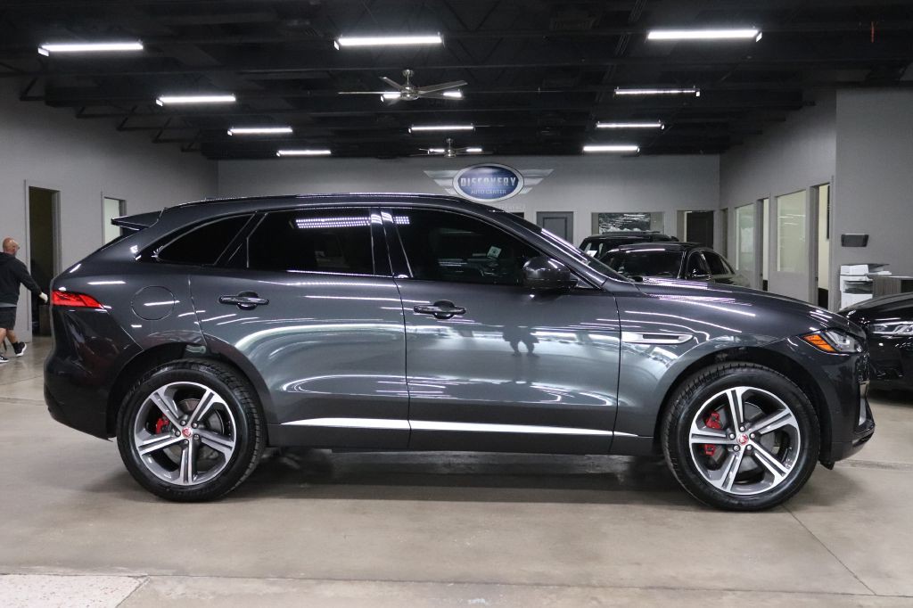 2017 Jaguar F-PACE Image 7