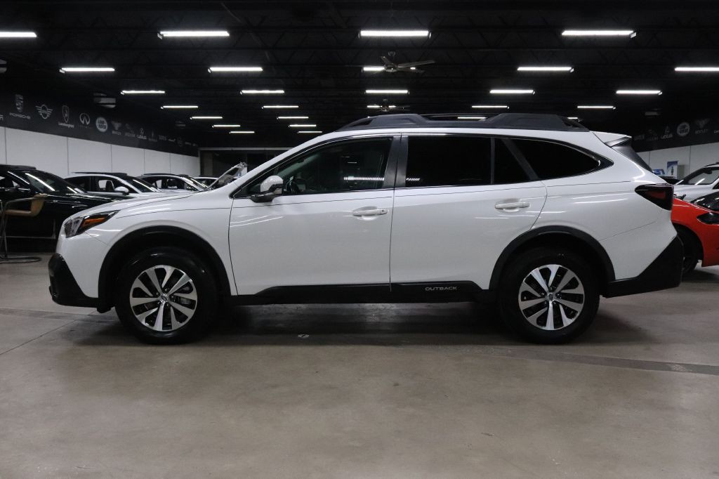 2020 Subaru Outback Image 2