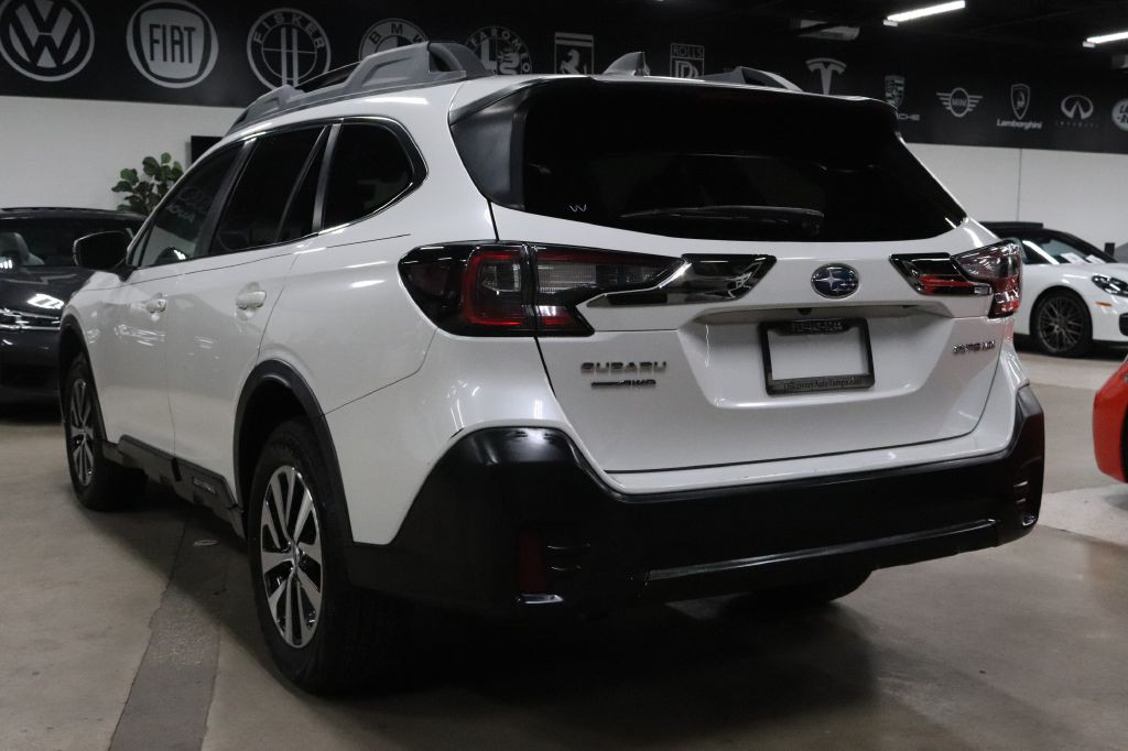 2020 Subaru Outback Image 3