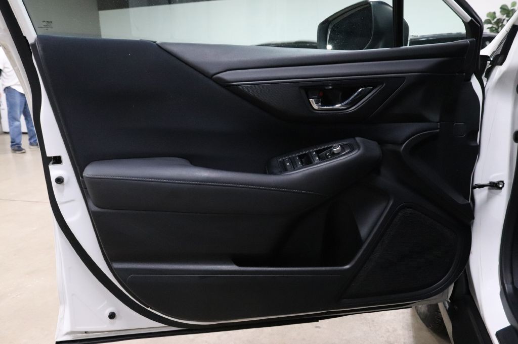 2020 Subaru Outback Image 9