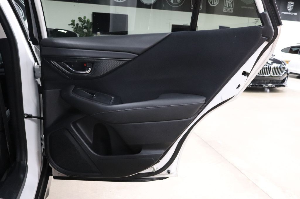 2020 Subaru Outback Image 23