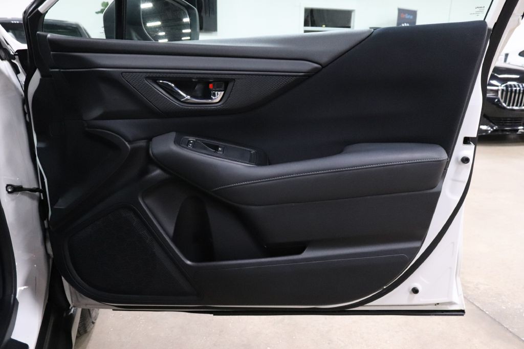 2020 Subaru Outback Image 26