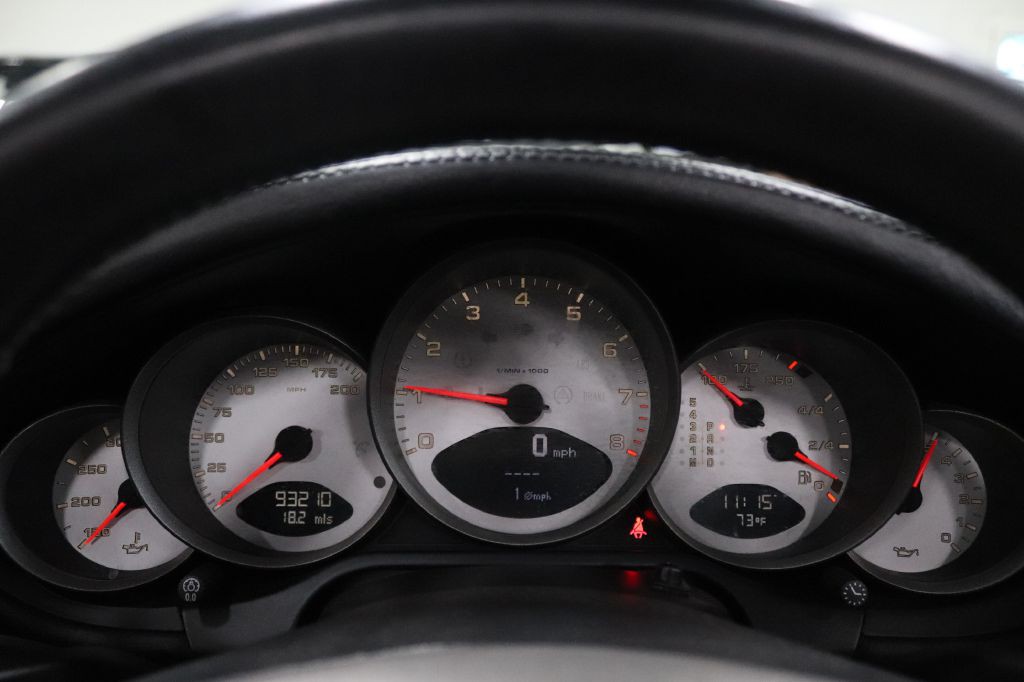 2006 Porsche 911 Image 31