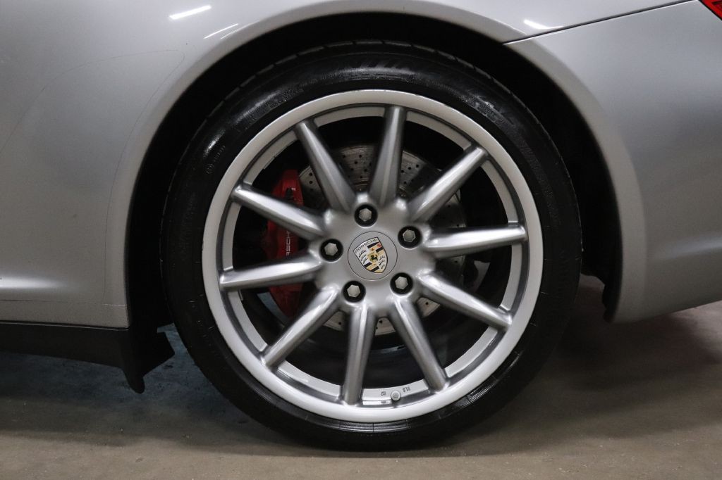 2006 Porsche 911 Image 34