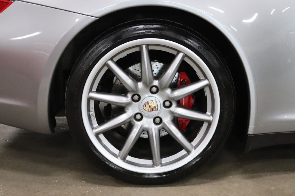 2006 Porsche 911 Image 35