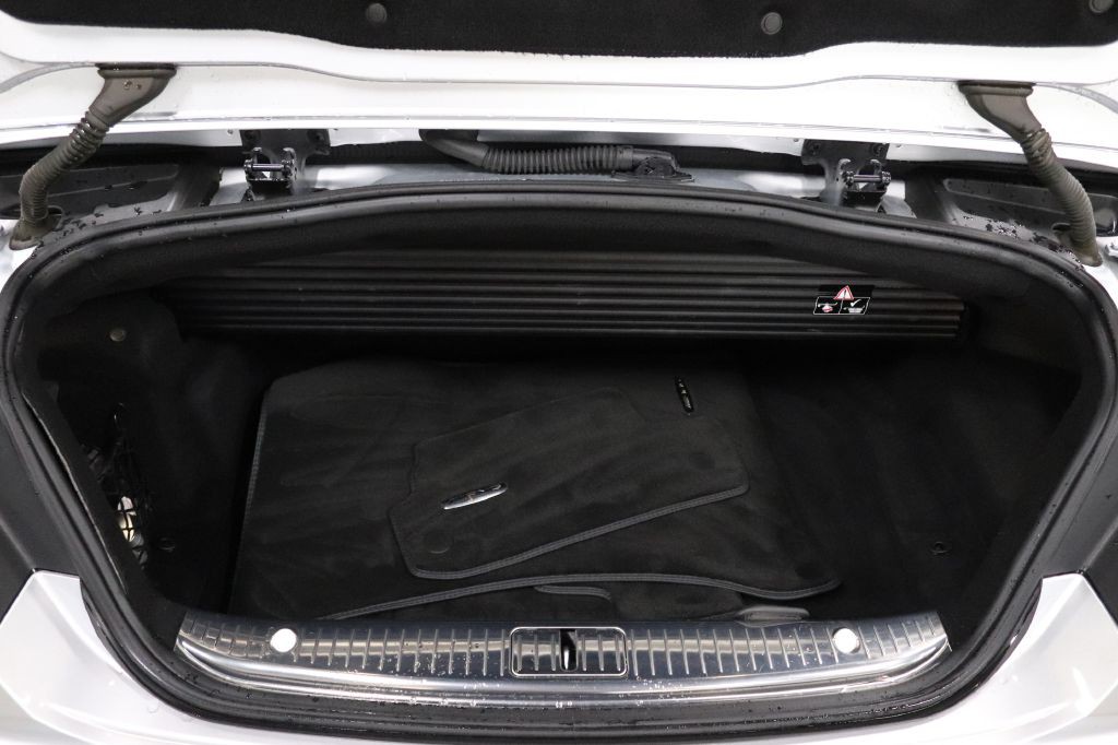 2017 Mercedes-Benz S-Class Image 21