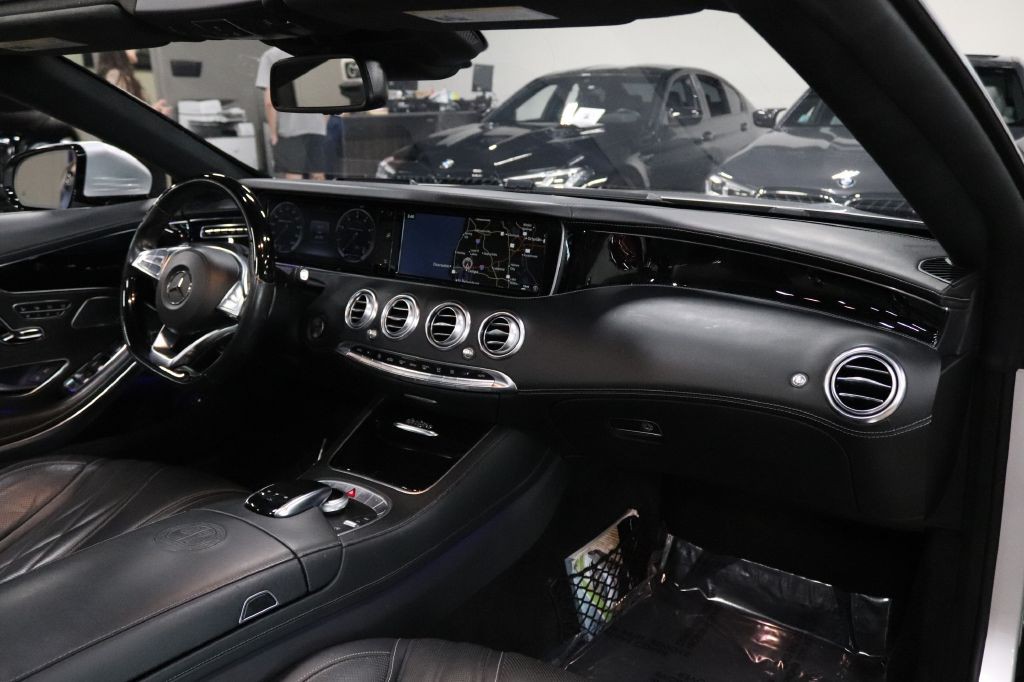 2017 Mercedes-Benz S-Class Image 25