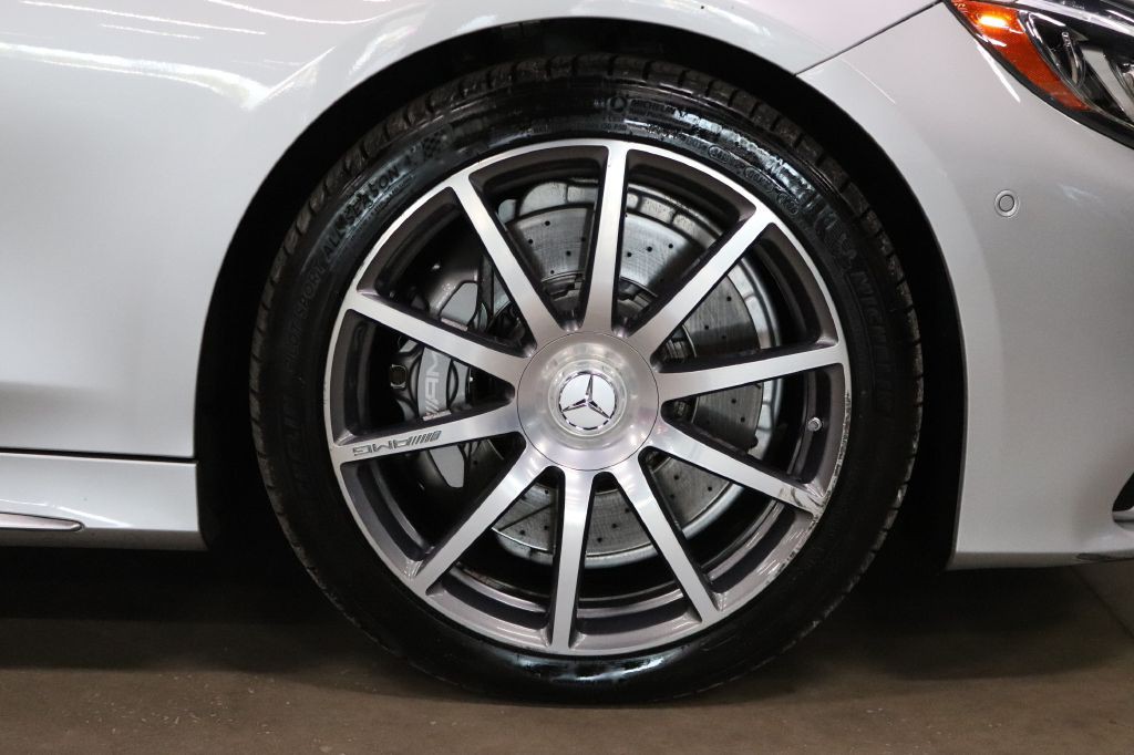 2017 Mercedes-Benz S-Class Image 41
