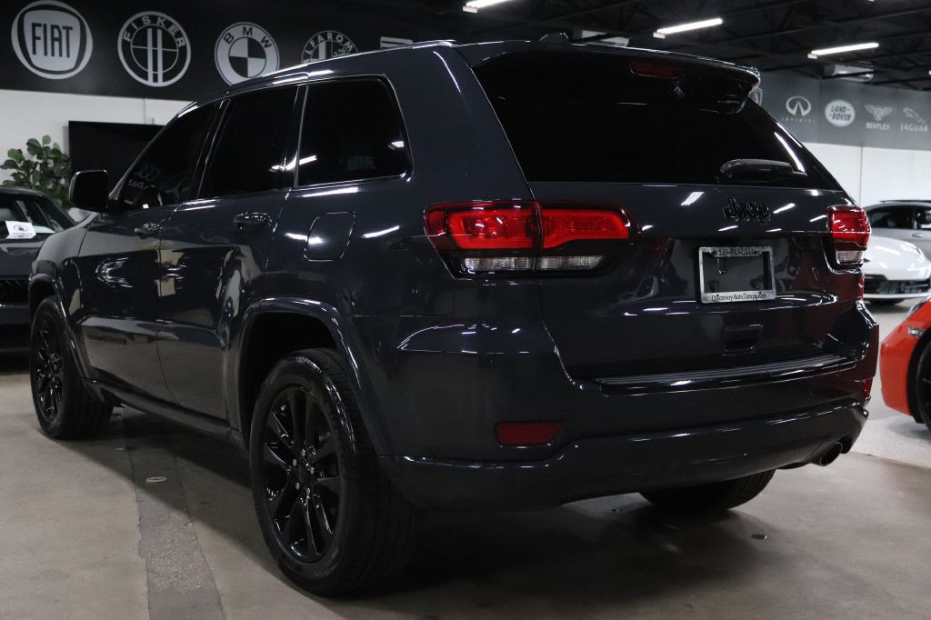 2018 Jeep Grand Cherokee Image 3