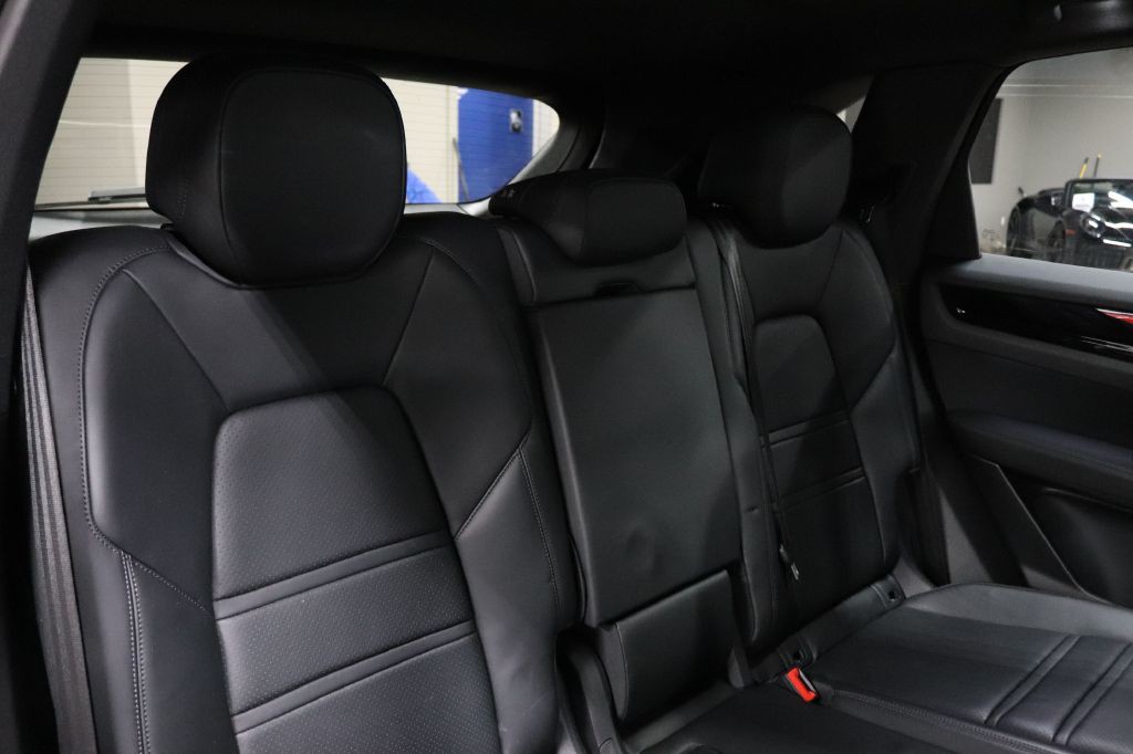 2019 Porsche Cayenne Image 20