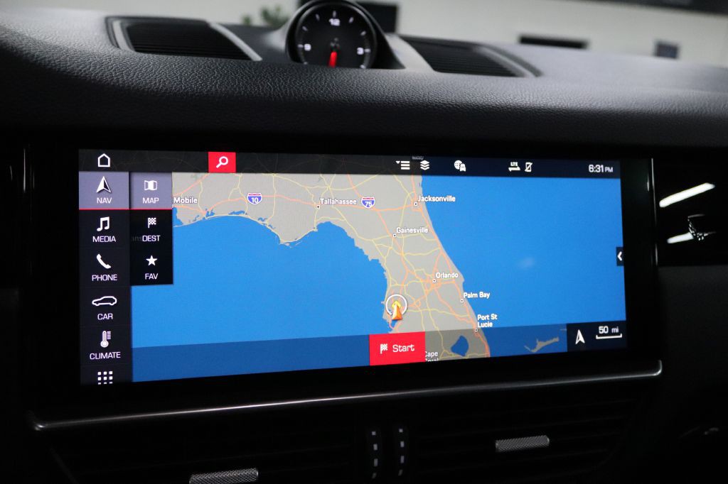 2019 Porsche Cayenne Image 32