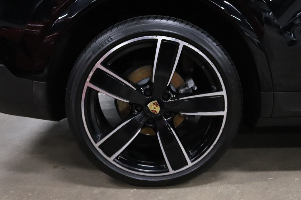 2019 Porsche Cayenne Image 39