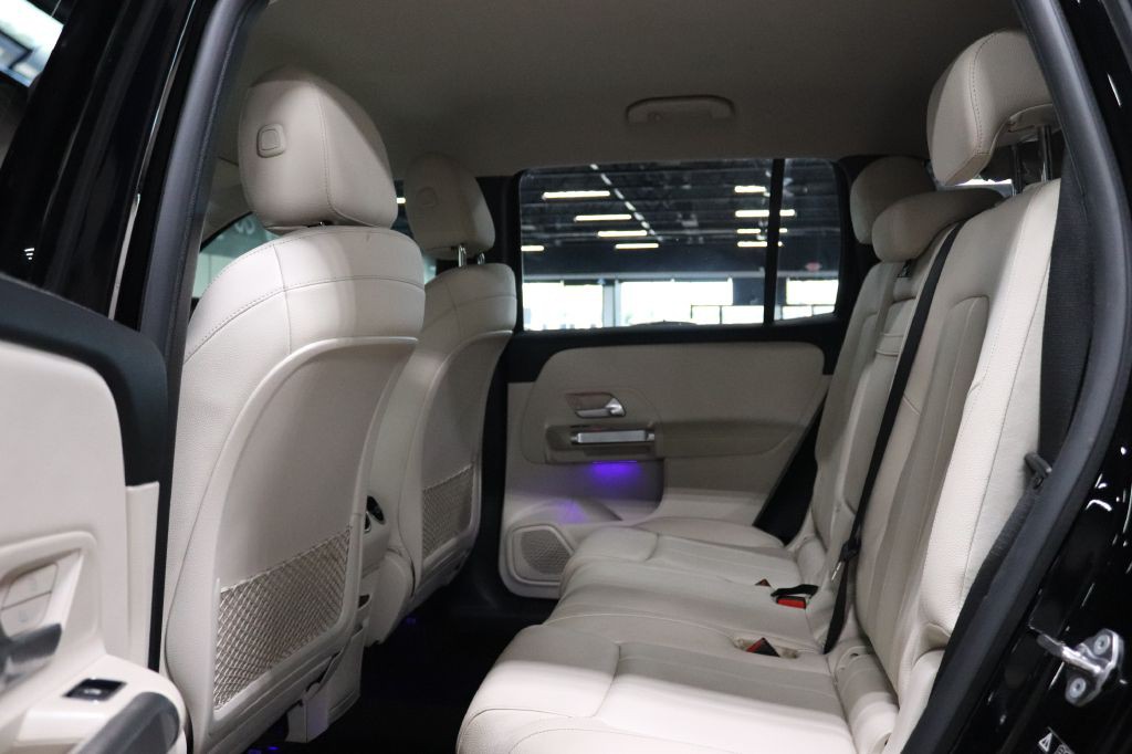 2021 Mercedes-Benz GLB Image 15