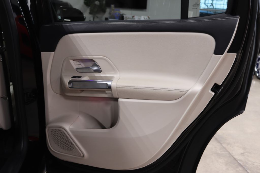 2021 Mercedes-Benz GLB Image 19