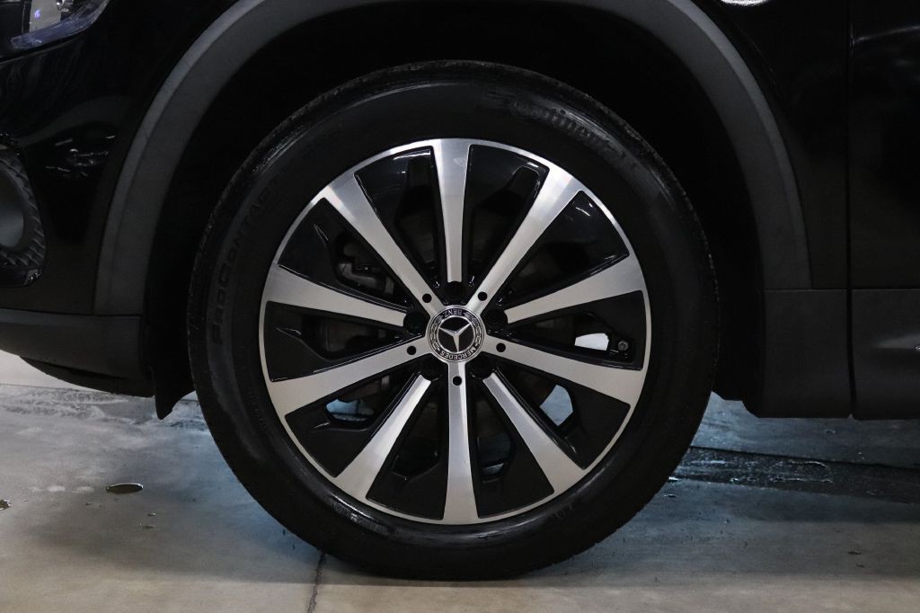 2021 Mercedes-Benz GLB Image 38