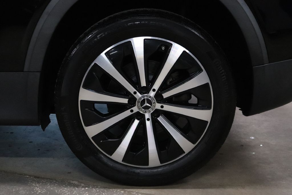 2021 Mercedes-Benz GLB Image 39