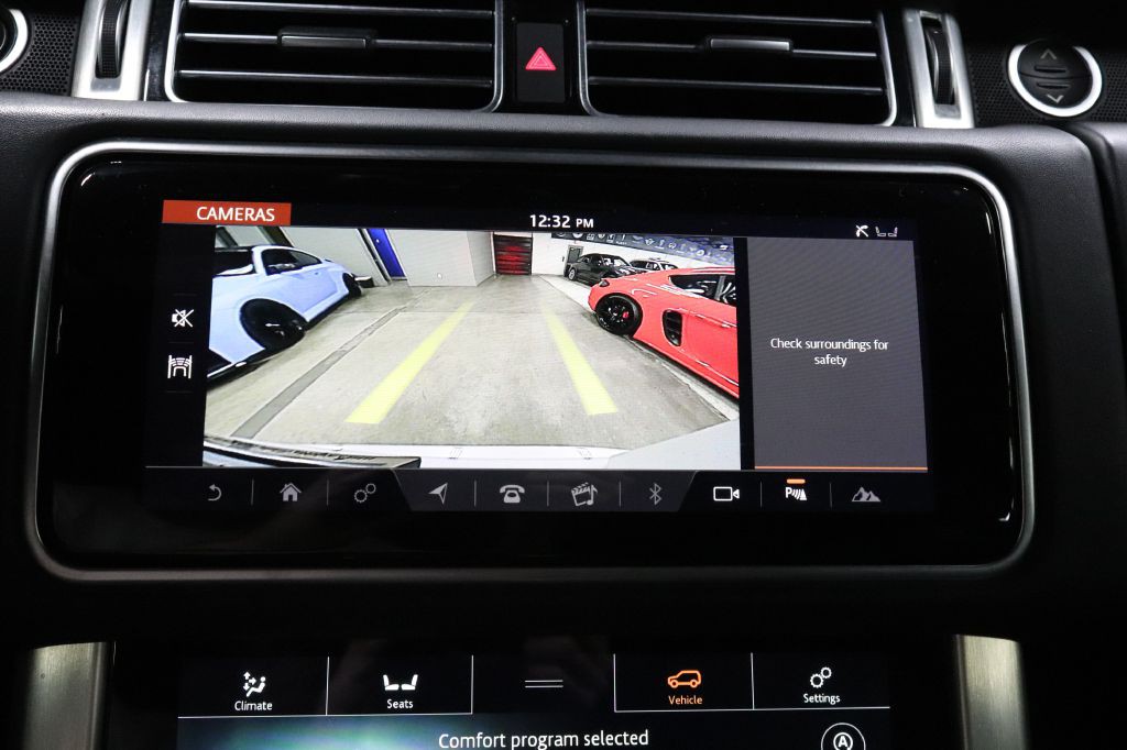 2019 Land Rover Range Rover Image 16