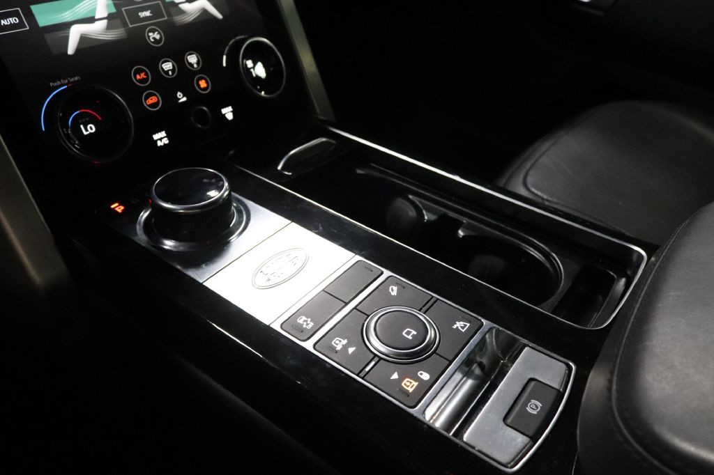 2019 Land Rover Range Rover Image 19