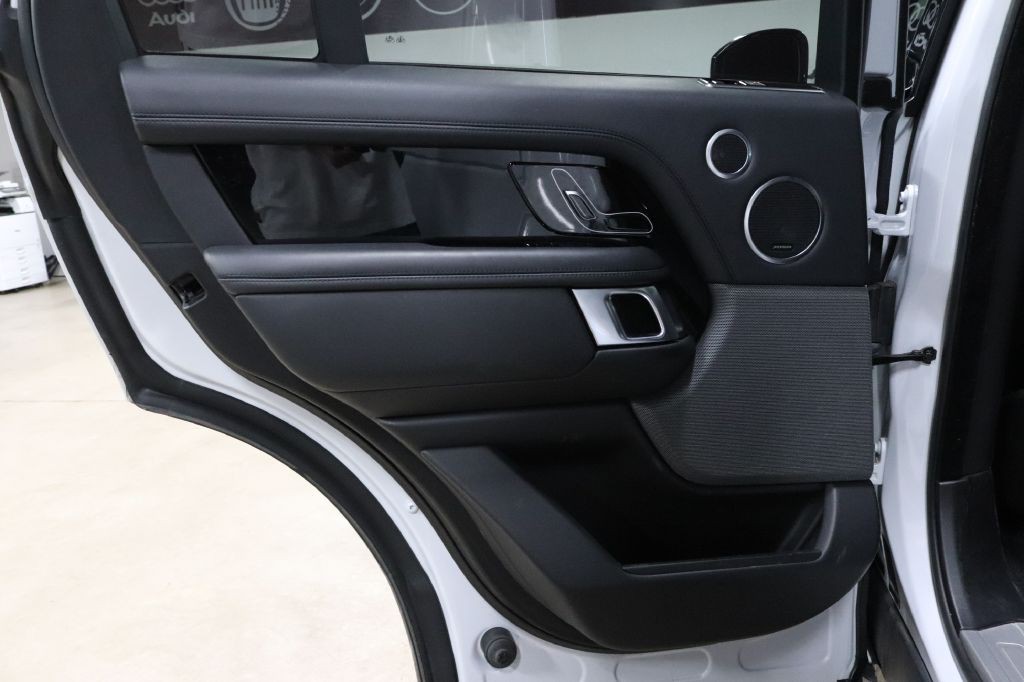 2019 Land Rover Range Rover Image 22