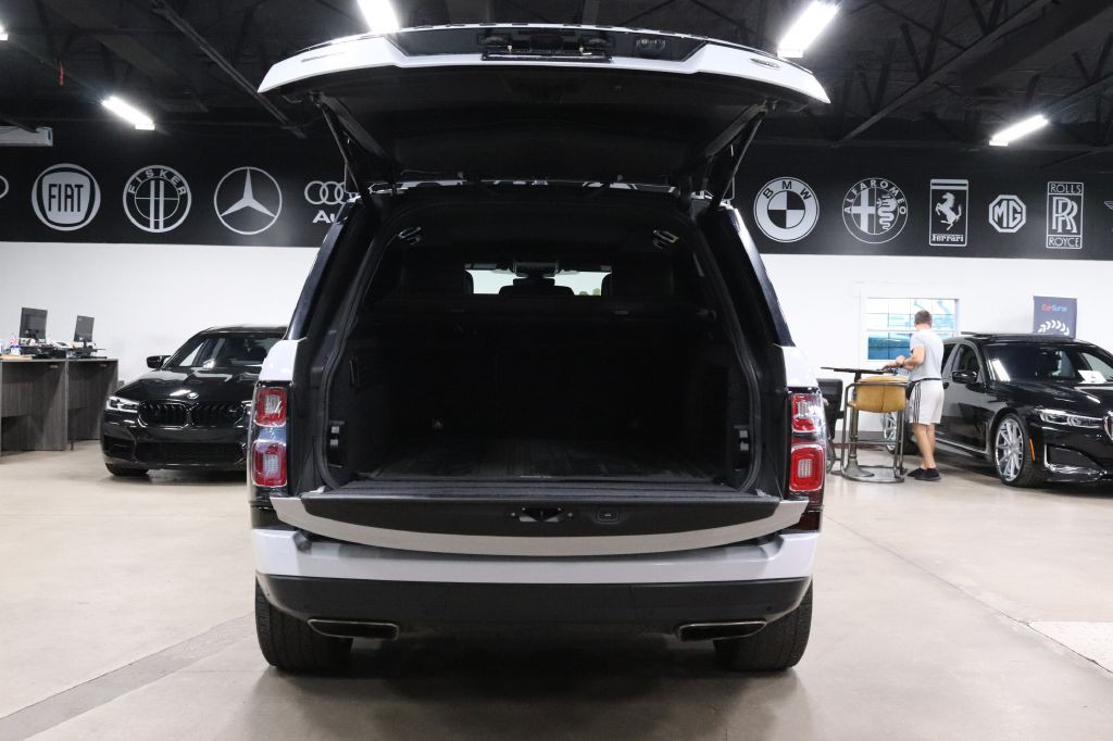 2019 Land Rover Range Rover Image 25
