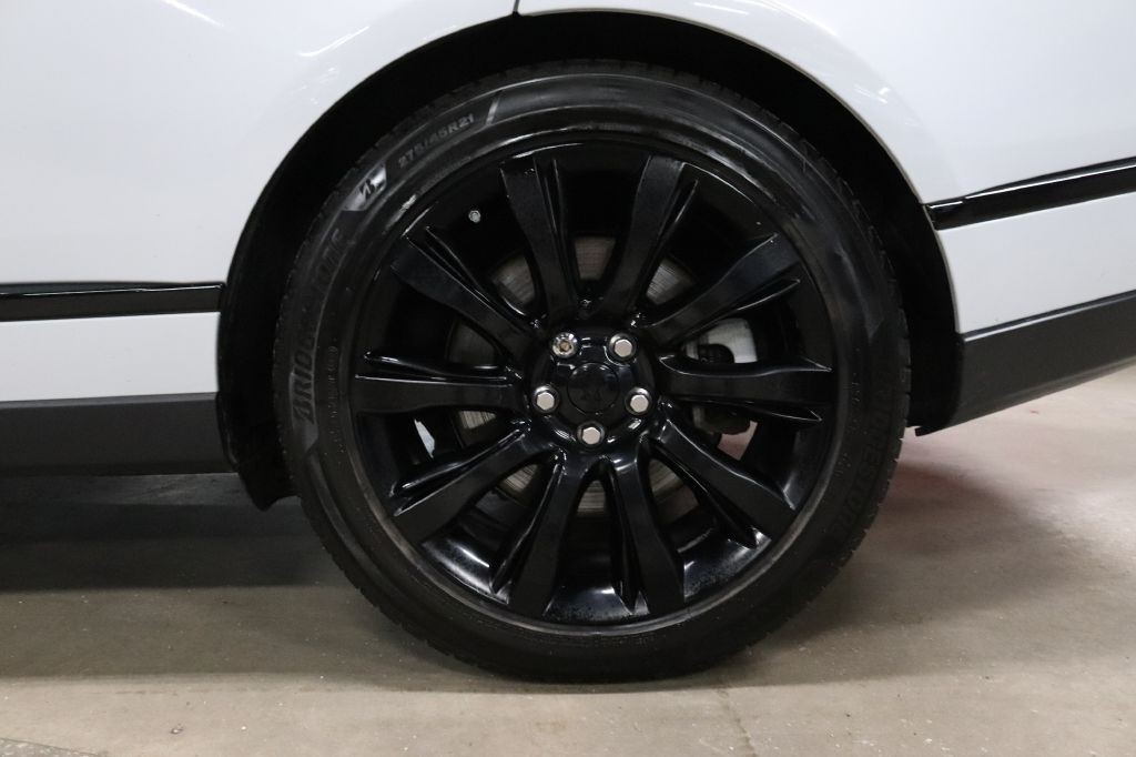 2019 Land Rover Range Rover Image 35