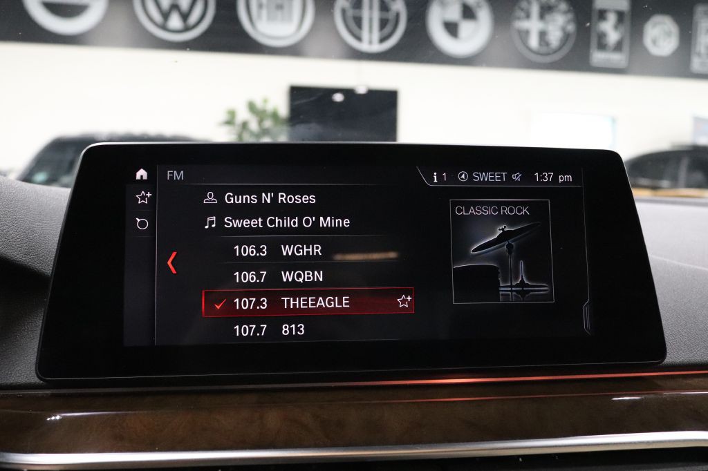 2019 BMW 5 Series Image 33