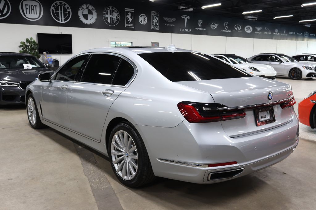 2020 BMW 7 Series Image 3
