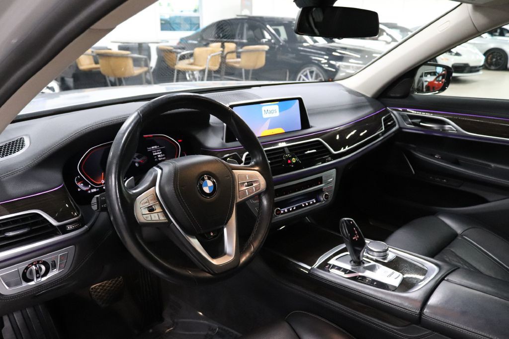2020 BMW 7 Series Image 13