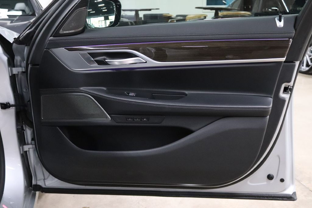 2020 BMW 7 Series Image 22