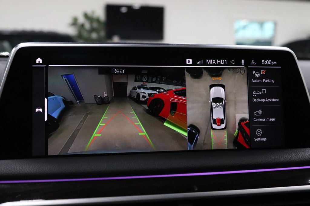 2020 BMW 7 Series Image 35