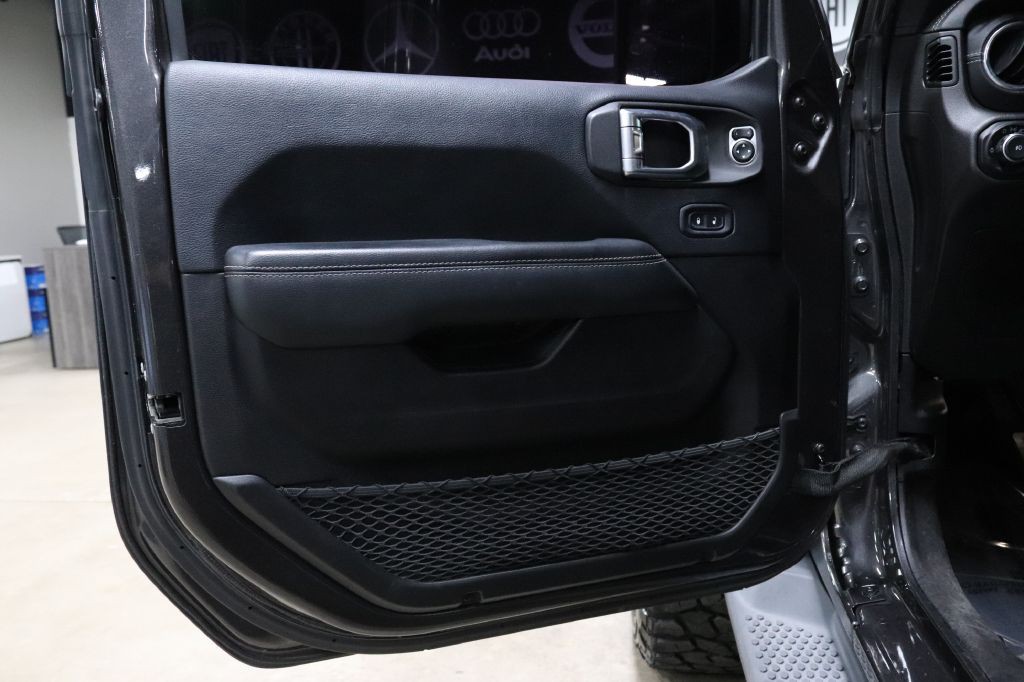 2019 Jeep Wrangler Unlimited Image 9